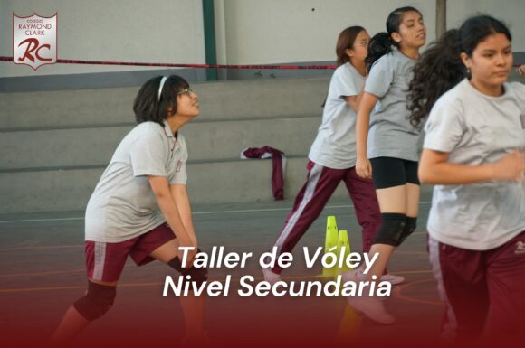 🏐✨ ¡Nuestras estudiantes de secundaria disfrutando al máximo del taller de vóley!