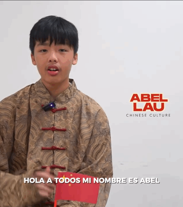 ✨Conoce un poco más de la cultura china junto a Abel Lau, quien nos comparte con alegría parte de sus raíces en esta Interculturality Week. 🌍💬